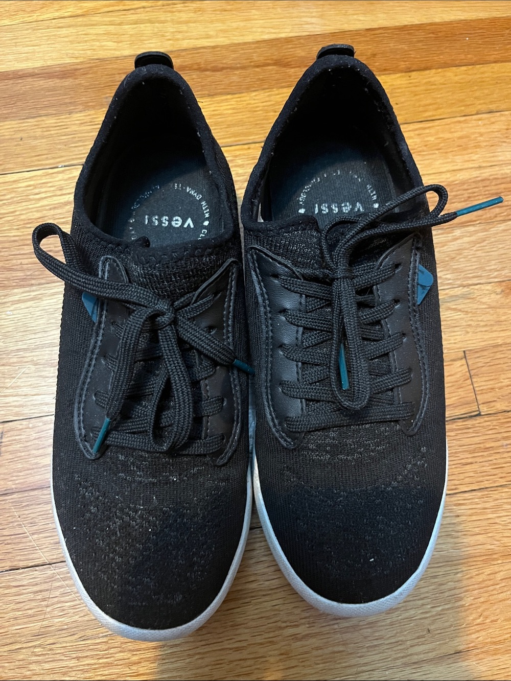 Vessi Weekend Classic - Black Teal - Waterproof